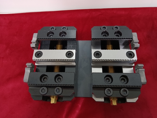 Morsa a macchina orizzontale CNC da 0,02 mm, cambio manuale a 4 assi