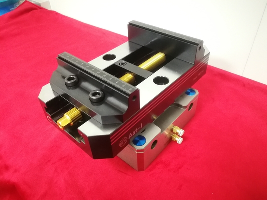 Morsa autocentrante flessibile per asse di fissaggio CNC da 155 mm regolabile