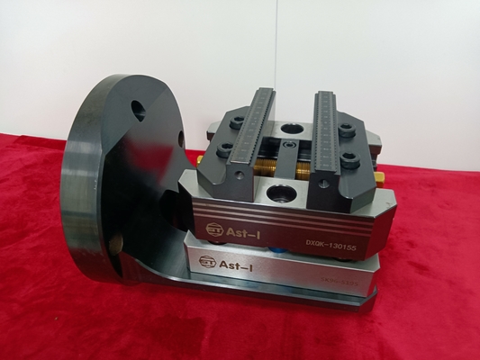 Fresatrice CNC in acciaio che blocca i morsetti dell'asse da 0,005 mm SK96-S195