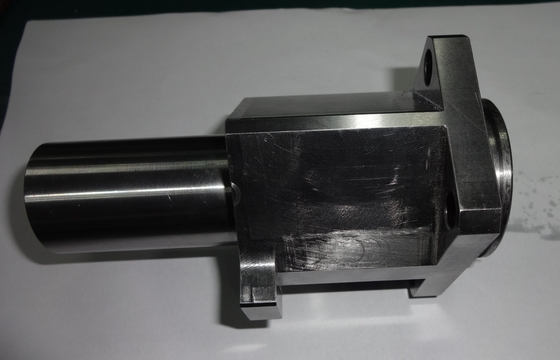 OEM di precisione su misura HPb63 di parti metalliche in ottone a 5 assi