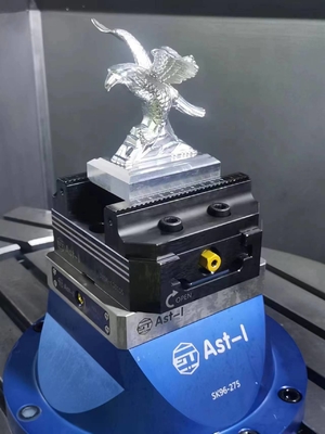 Dispositivi e sistemi di bloccaggio autocentranti del vice di larghezza 130mm per CNC della colonna montante di 5 assi