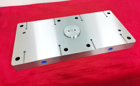 3/4/5 di CNC di asse che lavora i dispositivi di asse di sostegno dell'OEM una garanzia da 1 anno