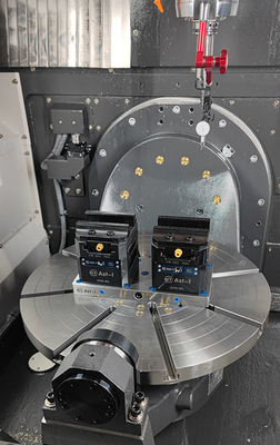 Dispositivi dell'apparecchio d'illuminazione di asse con 3/4/5 di supporto di asse di CNC - OEM 208*106*25mm disponibili