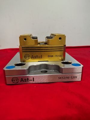 SK9652-S205 Bloccaggio per attrezzatura a punto zero per lavorazione CNC a 3/4/5 assi, materiale acciaio, con riposizionamento ripetuto 0,005 mm